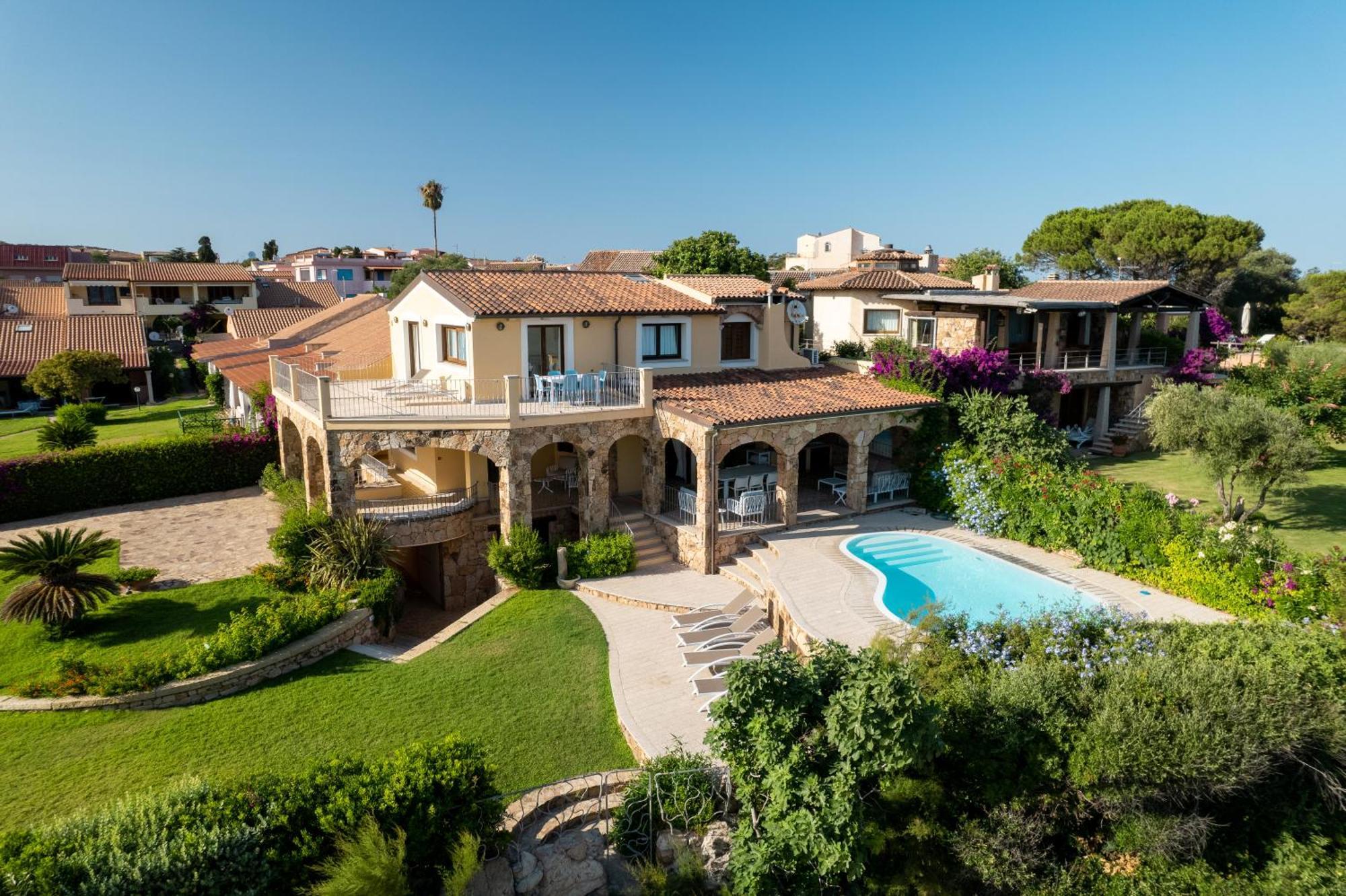 Mimosa Villa